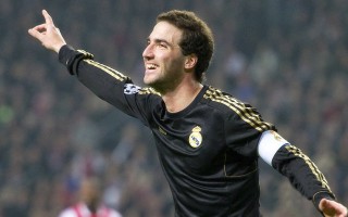 奥运会足球直播？奥运足球直播间？